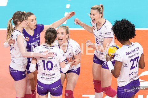  15.04.2026 RZESZOW <br />SIATKOWKA <br />TAURONLIGA LIGA SIATKOWKI KOBIET LSK 2025/2026 <br />FINAL - MECZ NR 1<br />POLISH WOMEN VOLLEYBALL LEAGUE <br />MECZ KS DEVELOPRES RZESZOW - PGE BUDOWLANI LODZ<br />N/Z MARRIT JASPER ALEKSANDRA SZCZYGLOWSKA JULITA PIASECKA LAURA HEYRMAN RADOSC EMOCJE <br /> 