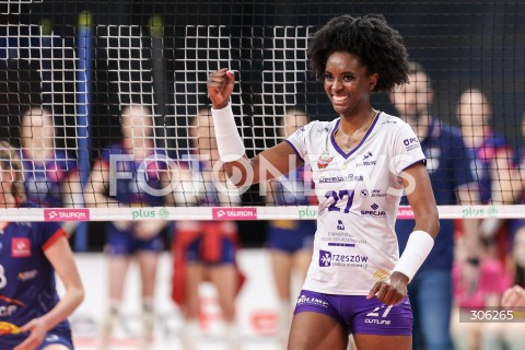 15.04.2026 RZESZOW <br />SIATKOWKA <br />TAURONLIGA LIGA SIATKOWKI KOBIET LSK 2025/2026 <br />FINAL - MECZ NR 1<br />POLISH WOMEN VOLLEYBALL LEAGUE <br />MECZ KS DEVELOPRES RZESZOW - PGE BUDOWLANI LODZ<br />N/Z TAYLOR BANNISTER RADOSC EMOCJE SYLWETKA <br /> 