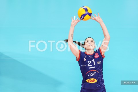  15.04.2026 RZESZOW <br />SIATKOWKA <br />TAURONLIGA LIGA SIATKOWKI KOBIET LSK 2025/2026 <br />FINAL - MECZ NR 1<br />POLISH WOMEN VOLLEYBALL LEAGUE <br />MECZ KS DEVELOPRES RZESZOW - PGE BUDOWLANI LODZ<br />N/Z ALICJA GRABKA SYLWETKA <br /> 