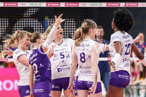  15.04.2026 RZESZOW <br />SIATKOWKA <br />TAURONLIGA LIGA SIATKOWKI KOBIET LSK 2025/2026 <br />FINAL - MECZ NR 1<br />POLISH WOMEN VOLLEYBALL LEAGUE <br />MECZ KS DEVELOPRES RZESZOW - PGE BUDOWLANI LODZ<br />N/Z LAURA HEYRMAN MARRIT JASPER RADOSC EMOCJE <br /> 