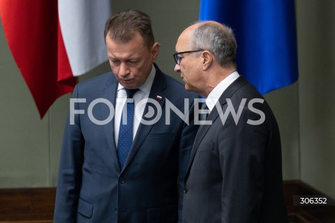  17.04.2026 WARSZAWA<br />POSIEDZENIE SEJMU RP<br />N/Z MARIUSZ BLASZCZAK WLODZIMIERZ CZARZASTY<br />FOT. MARCIN BANASZKIEWICZ/FOTONEWS  