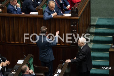  17.04.2026 WARSZAWA<br />POSIEDZENIE SEJMU RP<br />N/Z JAROSLAW KACZYNSKI DONALD TUSK MARIUSZ BLASZCZAK<br />FOT. MARCIN BANASZKIEWICZ/FOTONEWS  