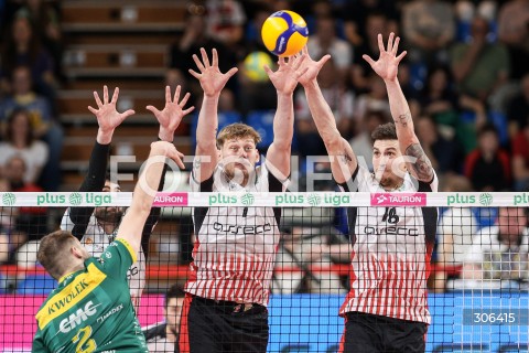  18.04.2026 RZESZOW<br />SIATKOWKA MEZCZYZN<br />PLUSLIGA SEZON 2025/2026<br />POLFINAL - 2. MECZ ( SEMIFINAL ) <br />PLUS LIGA POLISH MEN VOLLEYBALL LEAGUE<br />MECZ ASSECO RESOVIA RZESZOW  - ALURON CMC WARTA ZAWIERCIE <br />N/Z MATEUSZ POREBA KLEMEN CEBULJ BLOK <br /> 