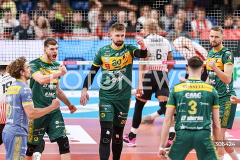  18.04.2026 RZESZOW<br />SIATKOWKA MEZCZYZN<br />PLUSLIGA SEZON 2025/2026<br />POLFINAL - 2. MECZ ( SEMIFINAL ) <br />PLUS LIGA POLISH MEN VOLLEYBALL LEAGUE<br />MECZ ASSECO RESOVIA RZESZOW  - ALURON CMC WARTA ZAWIERCIE <br />N/Z MATEUSZ BIENIEK BARTOSZ KWOLEK BARTLOMIEJ BOLADZ RADOSC EMOCJE <br /> 