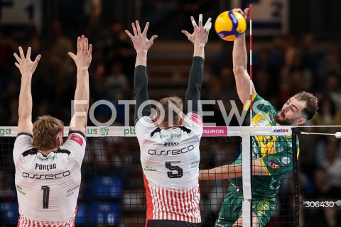  18.04.2026 RZESZOW<br />SIATKOWKA MEZCZYZN<br />PLUSLIGA SEZON 2025/2026<br />POLFINAL - 2. MECZ ( SEMIFINAL ) <br />PLUS LIGA POLISH MEN VOLLEYBALL LEAGUE<br />MECZ ASSECO RESOVIA RZESZOW  - ALURON CMC WARTA ZAWIERCIE <br />N/Z AARON RUSSELL <br /> 