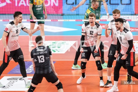  18.04.2026 RZESZOW<br />SIATKOWKA MEZCZYZN<br />PLUSLIGA SEZON 2025/2026<br />POLFINAL - 2. MECZ ( SEMIFINAL ) <br />PLUS LIGA POLISH MEN VOLLEYBALL LEAGUE<br />MECZ ASSECO RESOVIA RZESZOW  - ALURON CMC WARTA ZAWIERCIE <br />N/Z KLEMEN CEBULJ ARTUR SZALPUK MARCIN JANUSZ MATEUSZ POREBA RADOSC EMOCJE <br /> 
