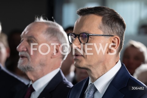  25.04.2026 WARSZAWA<br />KONWENCJA PRAWA I SPRAWIEDLIWOSCI<br />MYSLAC POLSKA - ALTERNATYWA 2.0<br />N/Z MATEUSZ MORAWIECKI ANTONI MACIEREWICZ <br />FOT. MARCIN BANASZKIEWICZ/FOTONEWS  