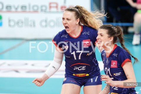  29.04.2026 RZESZOW <br />SIATKOWKA <br />TAURONLIGA LIGA SIATKOWKI KOBIET LSK 2025/2026 <br />FINAL - MECZ NR 5<br />POLISH WOMEN VOLLEYBALL LEAGUE <br />MECZ KS DEVELOPRES RZESZOW - PGE BUDOWLANI LODZ<br />N/Z MAJA STORCK ALICJA GRABKA RADOSC EMOCJE <br /> 