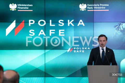 Podpisanie umowy w sprawie SAFE w Warszawie