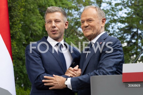 Spotkanie premiera Donalda Tuska z premierem Węgier Peterem Magyarem w Warszawie