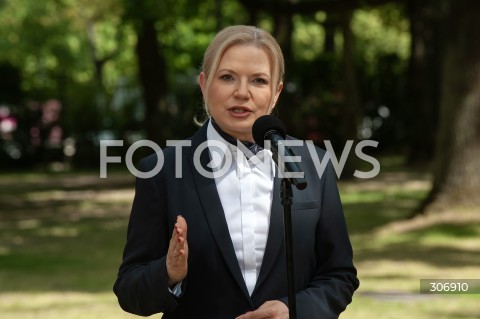  09.06.2026 WARSZAWA<br />KONFERENCJA PRASOWA PREMIERA TUSKA WICEPREMIERA KOSINIAKA KAMYSZA I KANDYDATKI NA PREZYDENTA KRAKOWA<br />N/Z MONIKA PIATKOWSKA<br /> 
