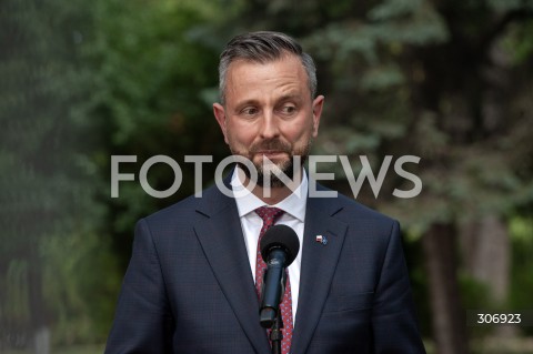  09.06.2026 WARSZAWA<br />KONFERENCJA PRASOWA PREMIERA TUSKA WICEPREMIERA KOSINIAKA KAMYSZA I KANDYDATKI NA PREZYDENTA KRAKOWA<br />N/Z WLADYSLAW KOSINIAK KAMYSZ<br /> 