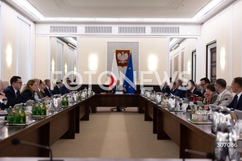  16.06.2026 WARSZAWA<br />POSIEDZENIE RZADU W WARSZAWIE<br />N/Z SALA POSIEDZEN PREMIER DONALD TUSK MINISTROWIE <br />FOT. ANTONI BYSZEWSKI/FOTONEWS 