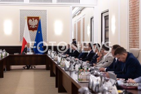  16.06.2026 WARSZAWA<br />POSIEDZENIE RZADU W WARSZAWIE<br />N/Z SALA POSIEDZEN PREMIER DONALD TUSK MINISTROWIE <br />FOT. ANTONI BYSZEWSKI/FOTONEWS 