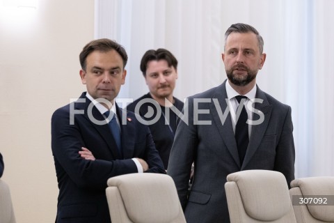  16.06.2026 WARSZAWA<br />POSIEDZENIE RZADU W WARSZAWIE<br />N/Z ANDRZEJ DOMANSKI WLADYSLAW KOSINIAK KAMYSZ<br />FOT. ANTONI BYSZEWSKI/FOTONEWS 