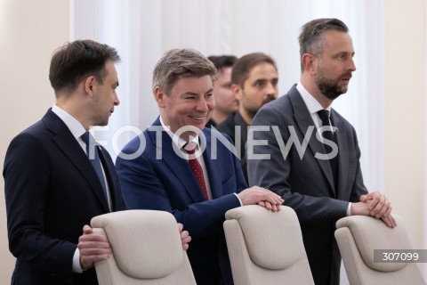  16.06.2026 WARSZAWA<br />POSIEDZENIE RZADU W WARSZAWIE<br />N/Z ANDRZEJ DOMANSKI JAN GRABIEC WLADYSLAW KOSINIAK KAMYSZ<br />FOT. ANTONI BYSZEWSKI/FOTONEWS 