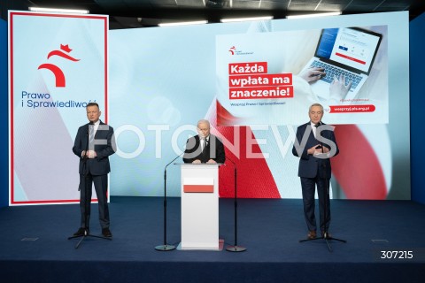  25.06.2026 WARSZAWA<br />KONFERENCJA PRASOWA PREZESA PIS JAROSLAWIA KACZYNSKIEGO<br />N/Z MARIUSZ BLASZCZAK JAROSLAW KACZYNSKI HENRYK KOWALCZYK<br />FOT. MARCIN BANASZKIEWICZ/FOTONEWS  