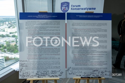  04.07.2026 WARSZAWA<br />FORUM PRAWA I SPRAWIEDLIWOSCI "MYSLAC POLSKA ALTERNATYWA 2.0"<br />N/Z PODPISANE PORUZUMIENIE SPOLECZNE<br />FOT. MARCIN BANASZKIEWICZ/FOTONEWS  