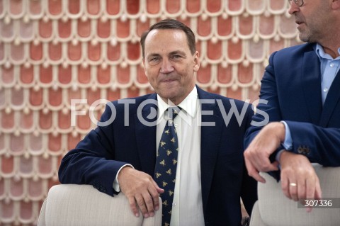  21.07.2026 WARSZAWA<br />POSIEDZENIE RADY MINISTROW<br />N/Z RADOSLAW SIKORSKI<br /> 