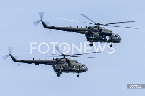  15.08.2026 WARSZAWA<br />SWIETO WOJSKA POLSKIEGO<br />DEFILADA POWIETRZNA<br />POLSKA SAFE<br />N/Z SMIGLOWIEC HELIKOPTER MI-17<br />FOT. MARCIN BANASZKIEWICZ/FOTONEWS  