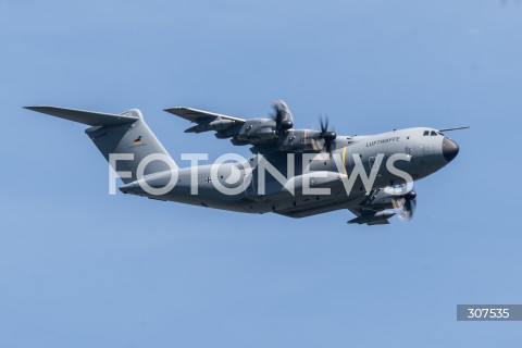  15.08.2026 WARSZAWA<br />SWIETO WOJSKA POLSKIEGO<br />DEFILADA POWIETRZNA<br />POLSKA SAFE<br />N/Z SAMOLOT AIRBUS A400M ATLAS<br />FOT. MARCIN BANASZKIEWICZ/FOTONEWS  