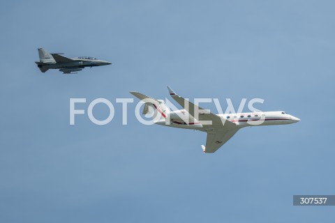  15.08.2026 WARSZAWA<br />SWIETO WOJSKA POLSKIEGO<br />DEFILADA POWIETRZNA<br />POLSKA SAFE<br />N/Z SAMOLOT SAMOLOTY RZADOWY GULFSTREAM G550 FA-50 FIGHTING FIGTHER<br />FOT. MARCIN BANASZKIEWICZ/FOTONEWS  