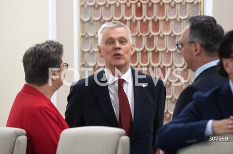  18.08.2026 WARSZAWA<br />POSIEDZENIE RADY MINISTROW<br />N/Z TOMASZ SIEMONIAK<br /> 