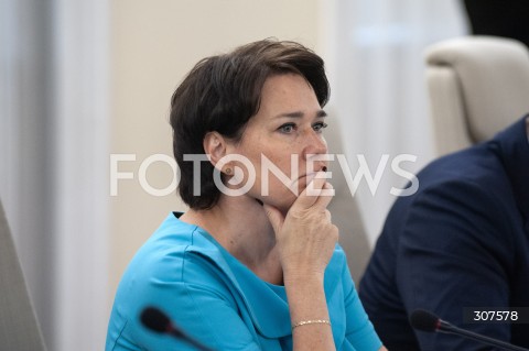  18.08.2026 WARSZAWA<br />POSIEDZENIE RADY MINISTROW<br />N/Z JOANNA KNAPINSKA<br /> 