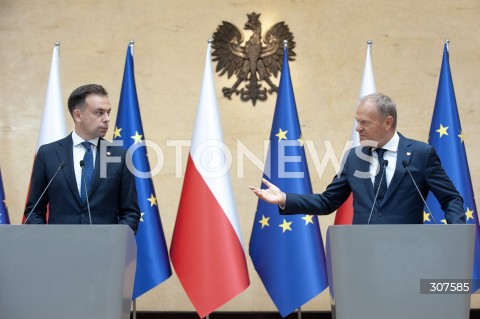  19.08.2026 WARSZAWA<br />KONFERENCJA W KPRM<br />N/Z PREMIER DONALD TUSK ANDRZEJ DOMANSKI<br /> 