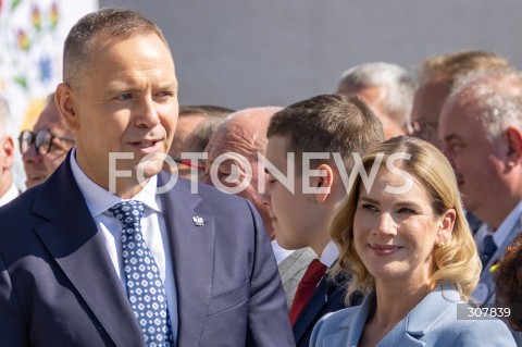  13.09.2026 TRYNCZA <br />DOZYNKI PREZYDENCKIE W TRYNCZY NA PODKARPACIU Z UDZIALEM PARY PREZYDENCKIEJ RP<br />N/Z PREZYDENT RP KAROL NAWROCKI MARTA NAWROCKA<br /> 