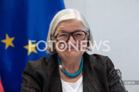  07.10.2026 WARSZAWA<br />POSIEDZENIE SEJMU<br />N/Z ELZBIETA GELERT<br /> 