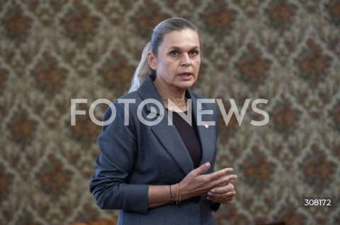  08.10.2026 WARSZAWA<br />NARADA NA TEMAT BEZPIECZENSTWA<br />N/Z BARBARA NOWACKA<br /> 