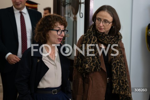  08.10.2026 WARSZAWA<br />POSIEDZENIE SEJMU<br />N/Z DARIA GOSEK POPIOLEK AGNIESZKA DZIEMIANOWICZ BAK<br />FOT. MARCIN BANASZKIEWICZ/FOTONEWS  