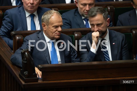  08.10.2026 WARSZAWA<br />POSIEDZENIE SEJMU<br />N/Z PREMIER DONALD TUSK WLADYSLAW KOSINIAK KAMYSZ<br />FOT. MARCIN BANASZKIEWICZ/FOTONEWS  