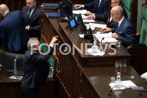  08.10.2026 WARSZAWA<br />POSIEDZENIE SEJMU<br />N/Z PIOTR GLINSKI WLODZIMIERZ CZARZASTY<br />FOT. MARCIN BANASZKIEWICZ/FOTONEWS  