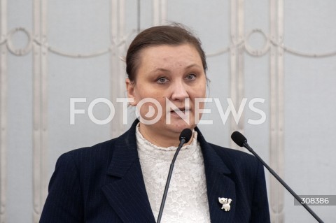  13.10.2026 WARSZAWA<br />DZIEN W PARLAMENCIE<br />N/Z PAULINA PIECHNA WIECKIEWICZ<br /> 